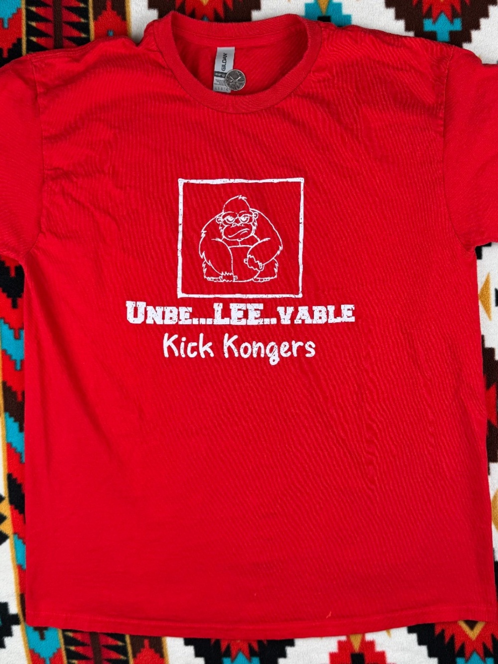 UnbeLEEvable Kick Kongers Funny Gorilla Graphic T Shirt Gildan Heavy Red L